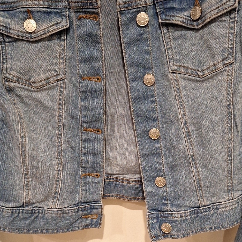 Celebrity Pink Denim Jacket - Picture 6 of 9